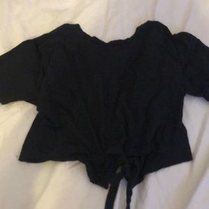 Cropped black short sleeve shirt with a tie!